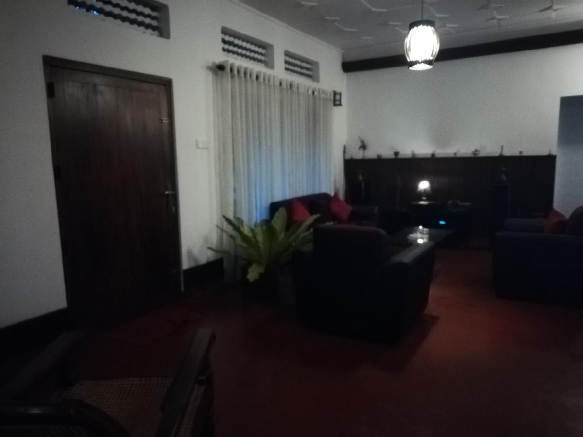 Отель Mahaweli Shades Канди Экстерьер фото